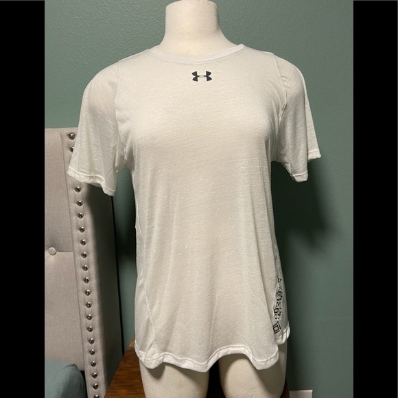 Under Armour active wear women’s Breeze short sleeve t-shirt - Picture 1 of 15